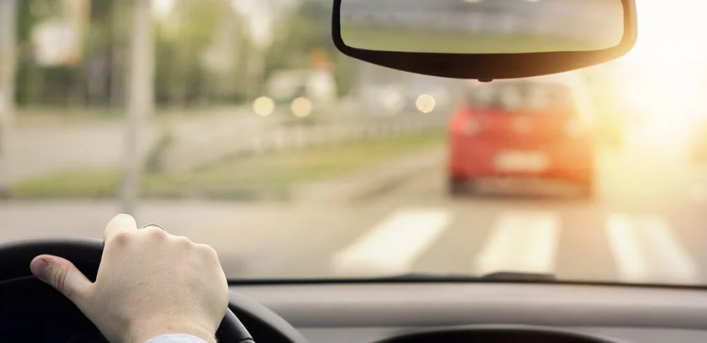 How to Clean The Inside of Your Car's Windshield - A Auto Glass